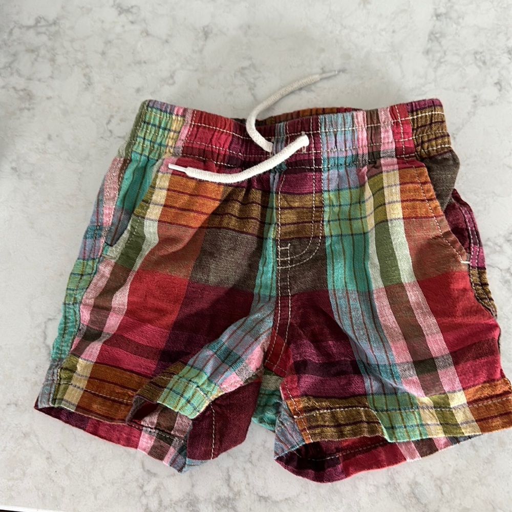 Baby gap plaid shorts size 18-24 months